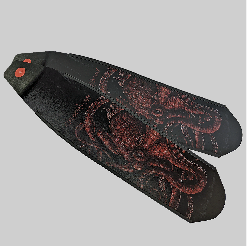 DiveR WildRed Octopus Blades