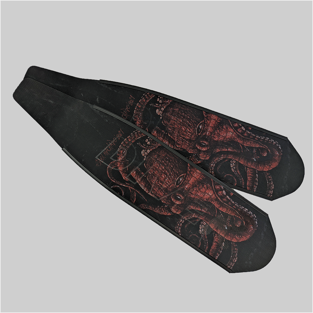 wild red octopus back